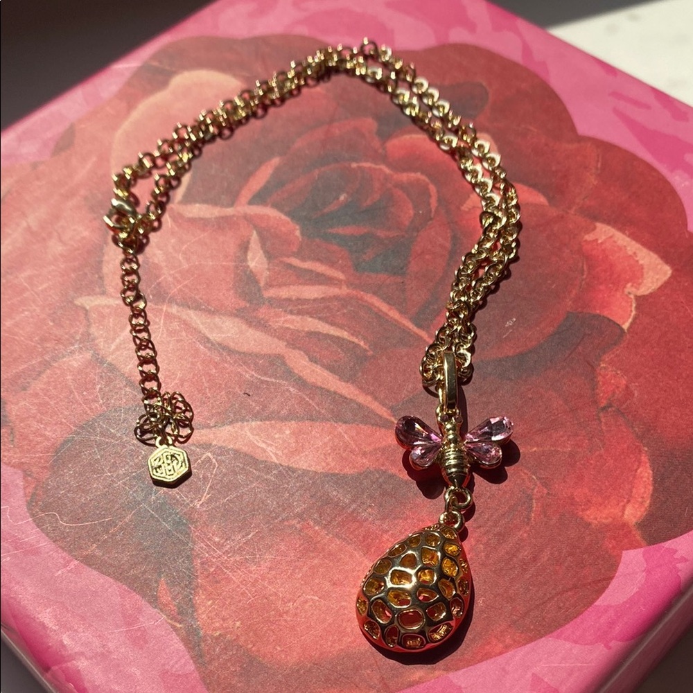 Gold-tone and Ponk Butterfly Pendant Necklace. Like NEW!